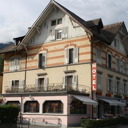 Hotel De La Gare Monthey Bagian luar foto