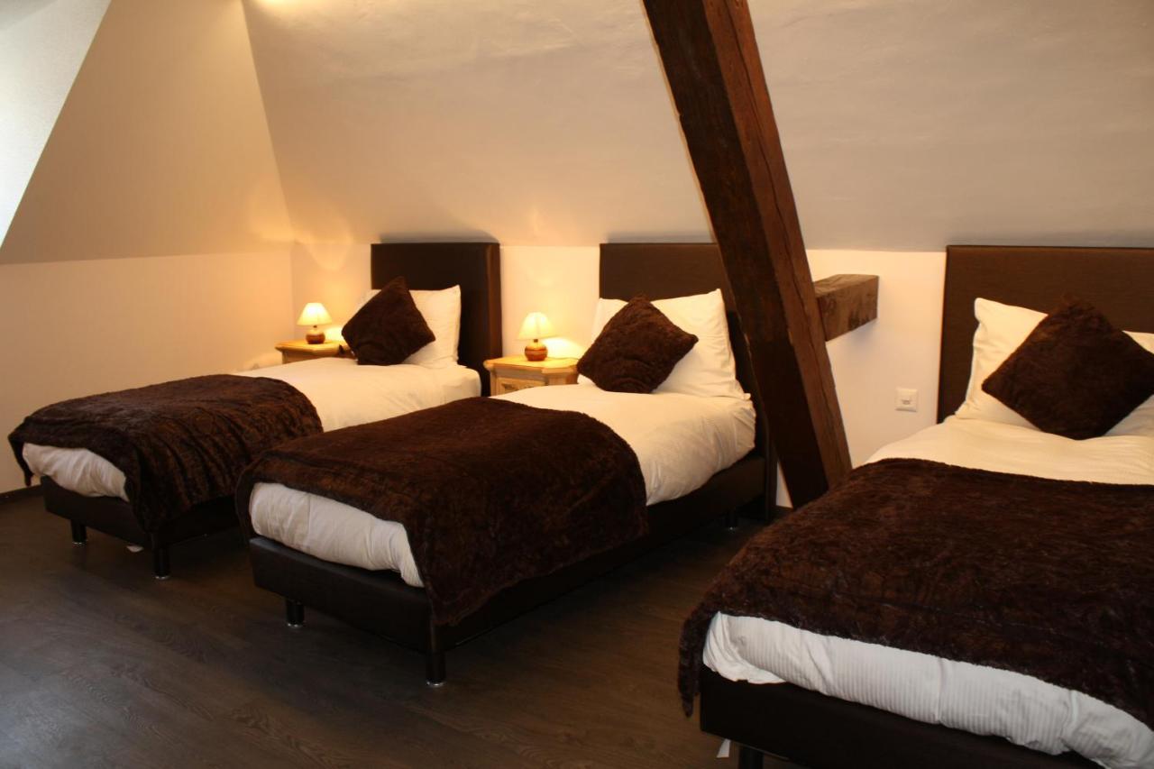 Hotel De La Gare Monthey Bagian luar foto